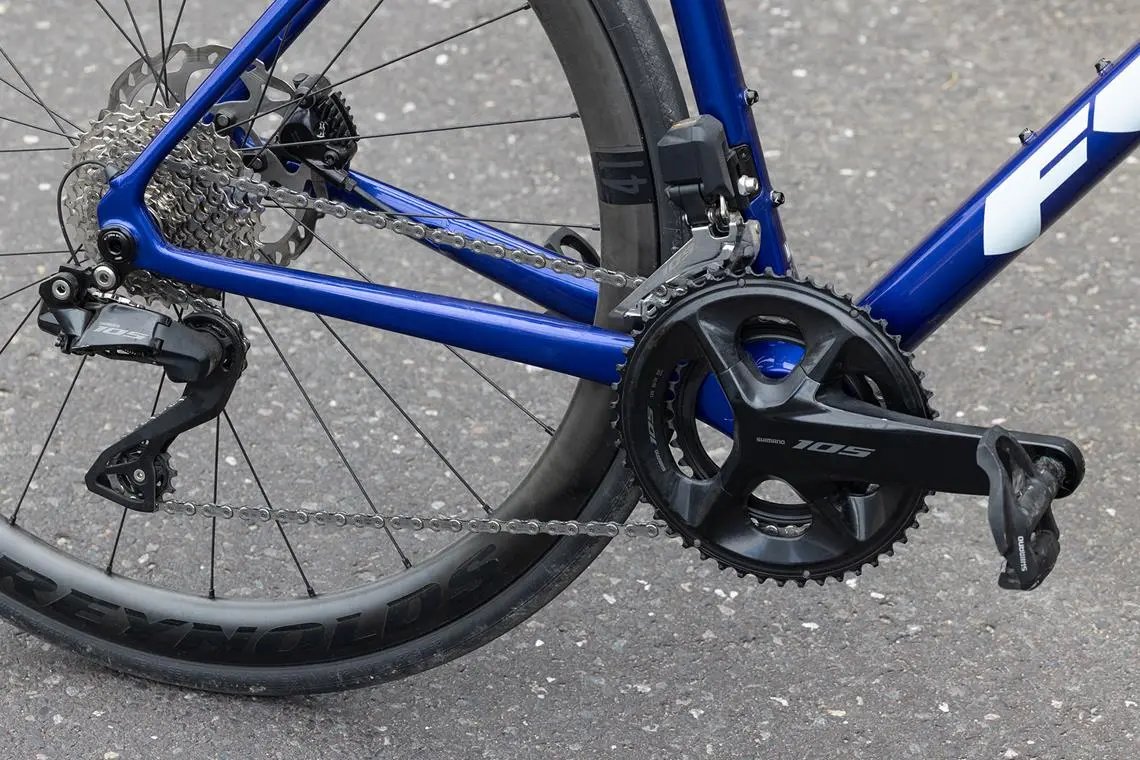 Napęd Shimano 105 2x12 w wersji Di2 t