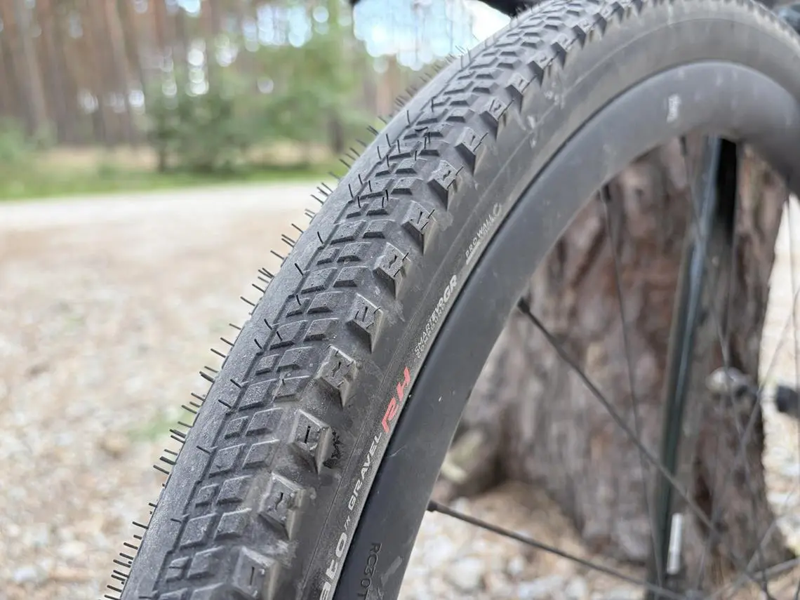 bieżnik opony Cinturato Gravel RH