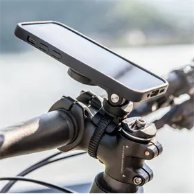 Etui z uchwytem na telefon SP CONNECT Bike Bundle II Samsung S22