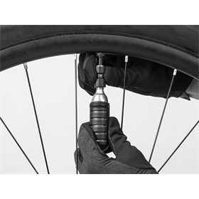 Pompka na naboje CO2 TOPEAK Airbooster Nano 16G